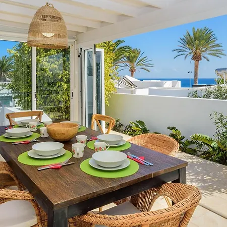 Willa Lanzahost Ona *