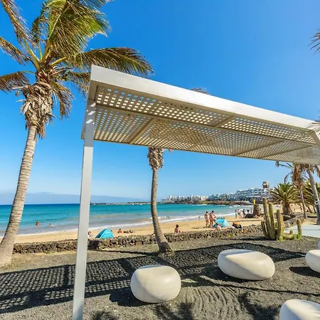 Lanzahost Ona Costa Teguise