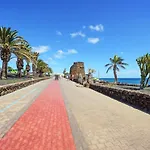 Lanzahost Ona Villa